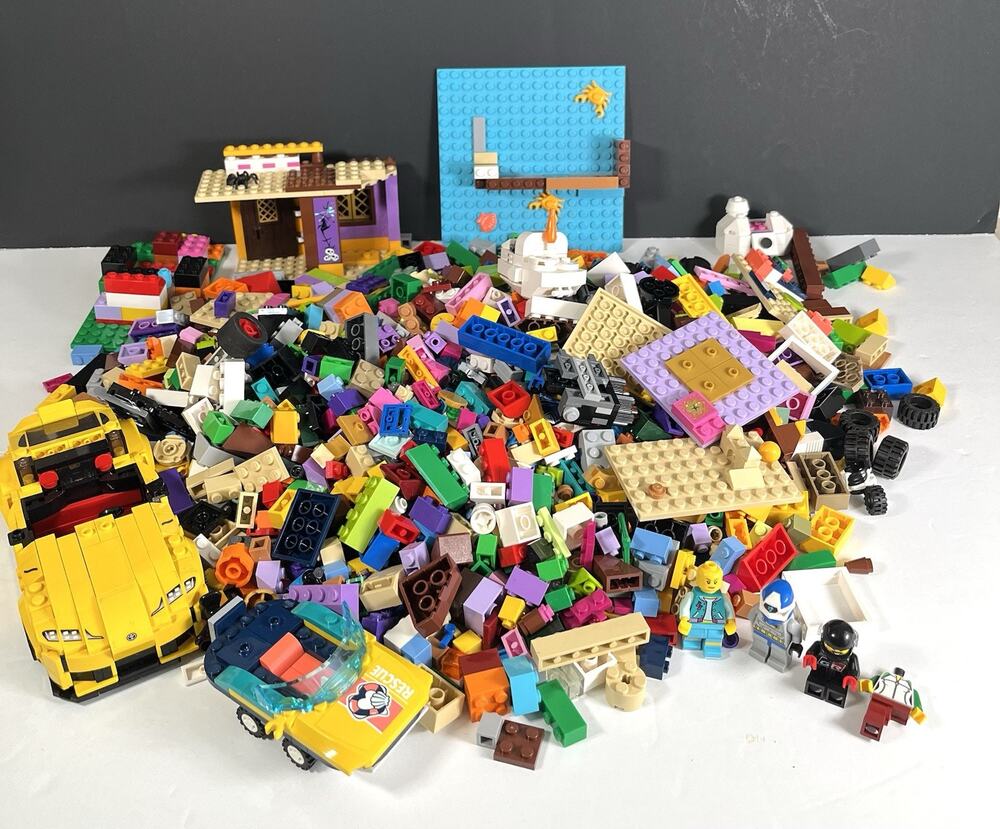 Lego Bulk Lot 3 lb 13 Oz. Loose Bricks Parts Pieces Genuine Lego Mixed Lot
